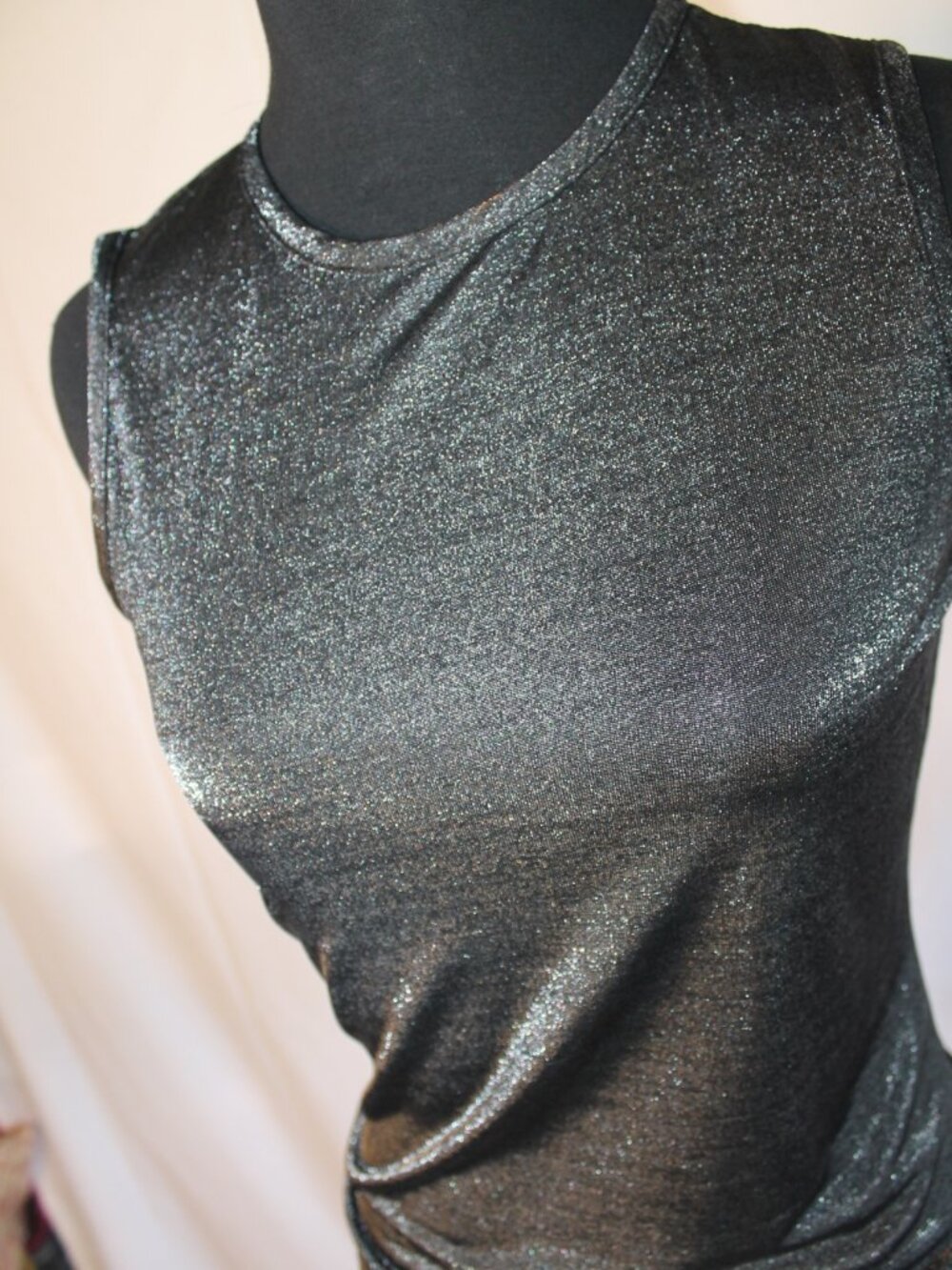 Gantos Cropped Metallic Bodycon Tank Top, Small